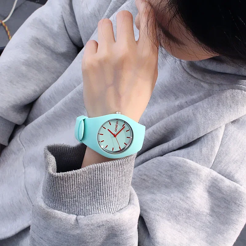 Men watch Women Cream Color Ul - огляд і ціна Silicone Band Women